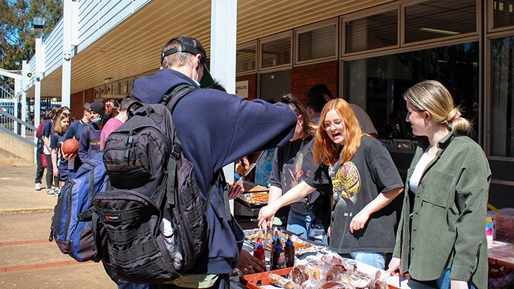 T3 sausage sizzle-gallery3-09