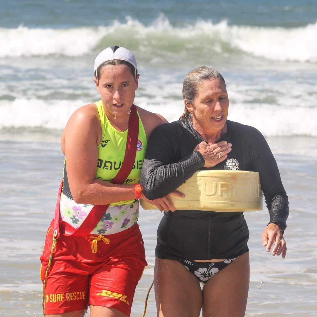 Amelia performing a Rescue at theAustralian Surf Lifesaving Championships