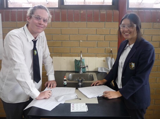 Nick Yr 12 Science, Mrs Brown - Bromine Water and Hydrocarbons (1)
