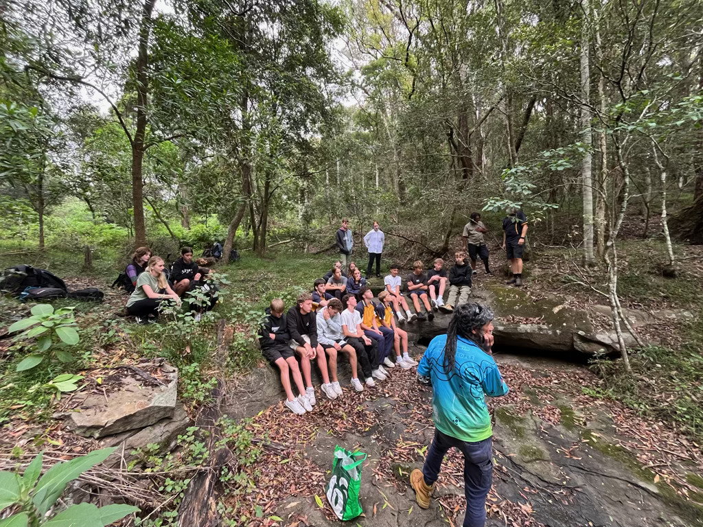 Year 9  Bushcraft - Moeyan Hill(8)