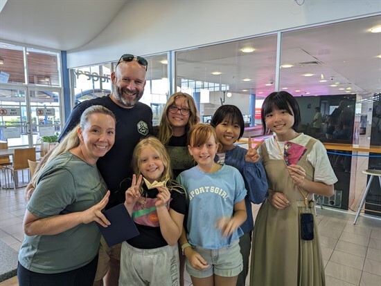 Toyama Chubu HS visit host families (7)