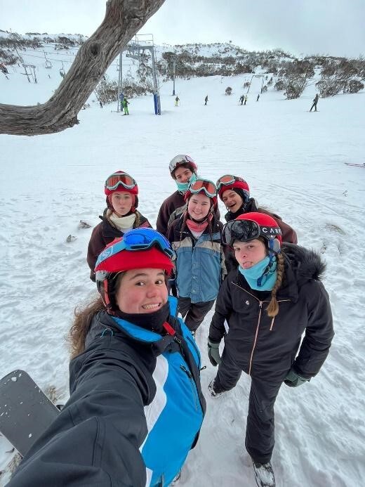 2022 Ski Trip Team pic 6