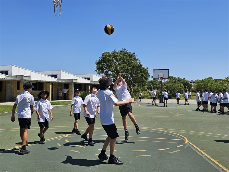 Yr7 First Day Recess  (44)