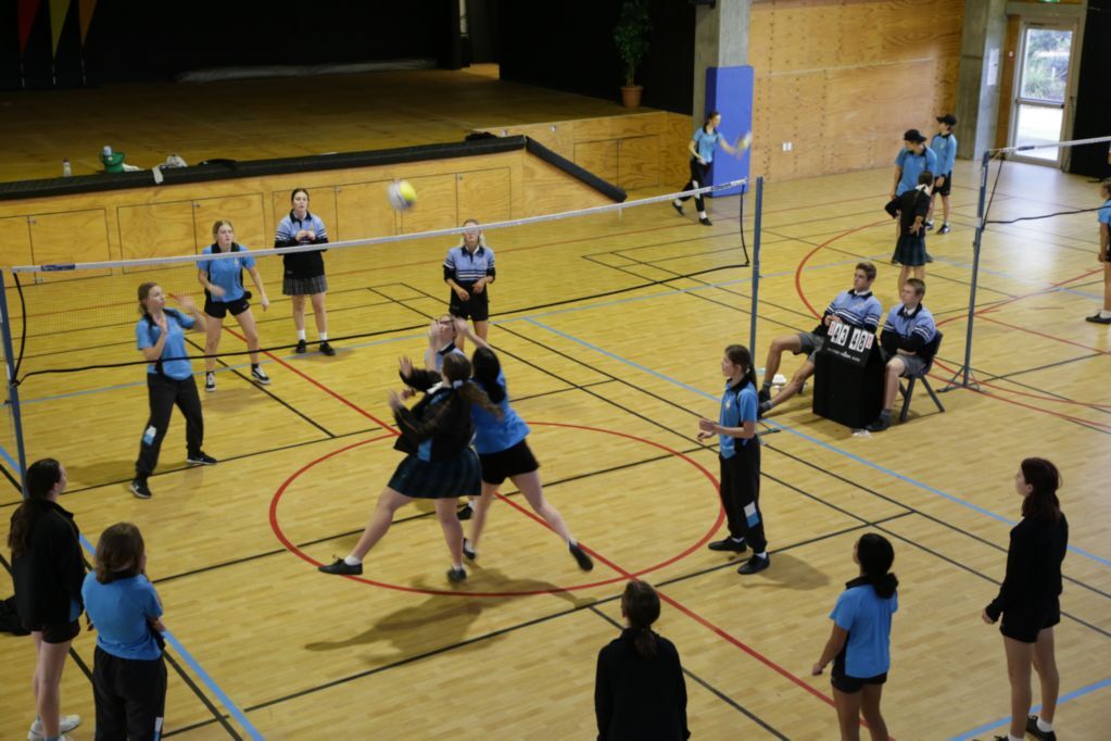 Lunchtime Volleyball T2W7 110620 (20)