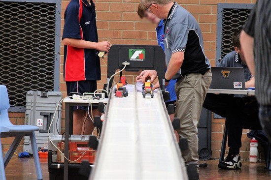 Yr 9_10 Stem - CO2 Dragsters (5)