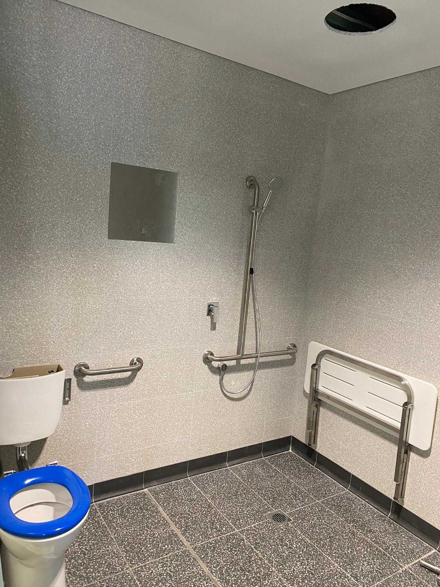 toilet bathroom area 3008
