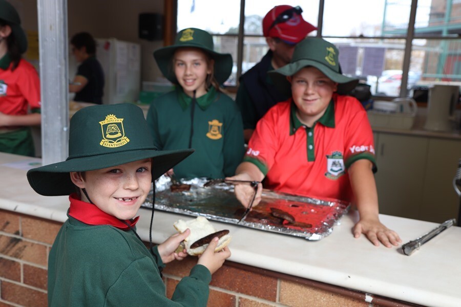 A successful Hamburger Day raised funds for the local St Vincent De Paul Society and Foodbank.