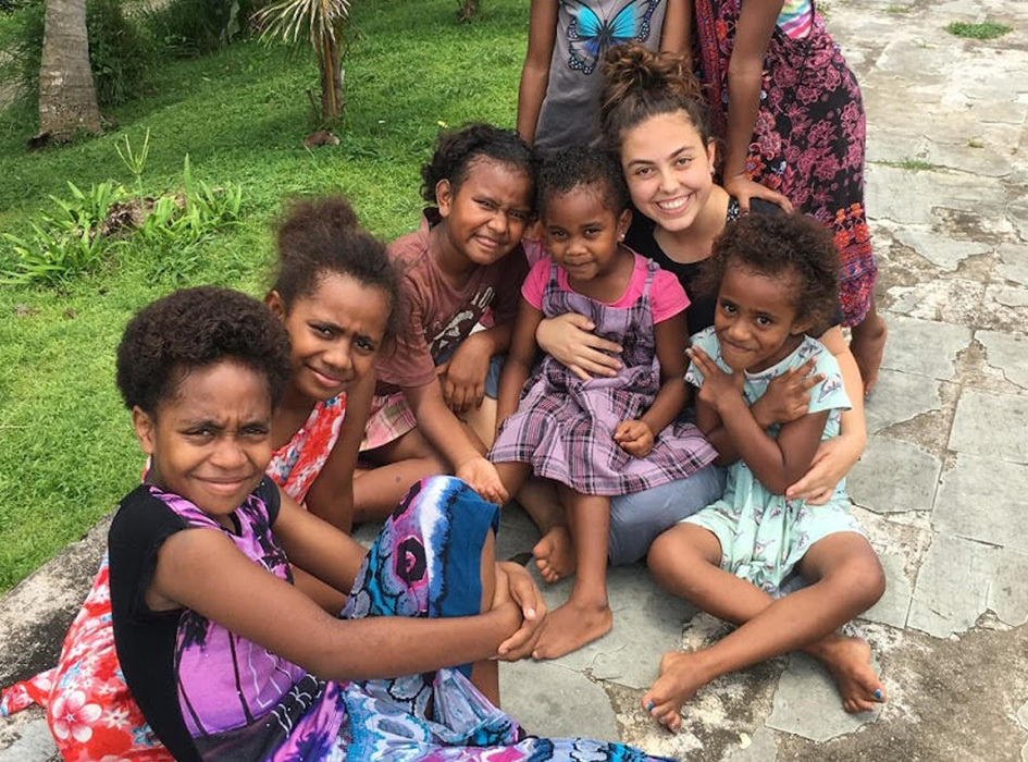 volunteer-abroad-in-fiji-ivhq-kindergarten